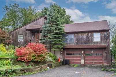 23 Glenridge Rd, West Milford, NJ 07421 - Photo 2
