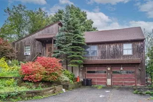 23 Glenridge Rd, West Milford, NJ 07421 - Photo 2