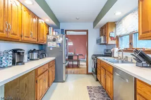 23 Glenridge Rd, West Milford, NJ 07421 - Photo 12