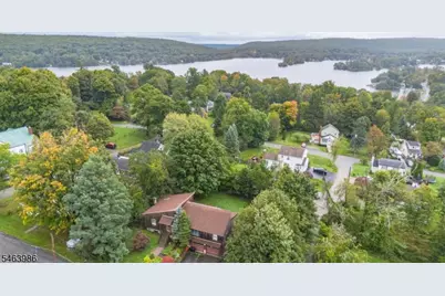 23 Glenridge Rd, West Milford, NJ 07421 - Photo 4