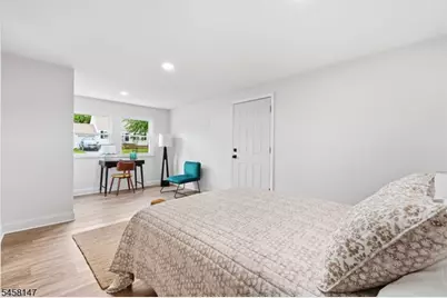 616 Cranford Ave, Kenilworth, NJ 07033 - Photo 16