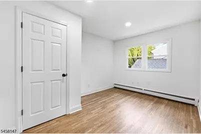 616 Cranford Ave, Kenilworth, NJ 07033 - Photo 28