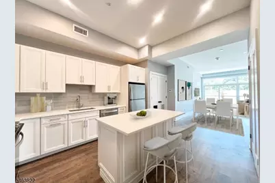 378 Millburn Ave #1, Millburn, NJ 07041 - Photo 1
