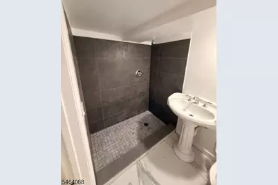 26 Reid St, Elizabeth, NJ 07201 - Photo 24