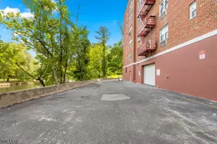18 Springfield Ave, Cranford Township, NJ 07016 - Photo 16