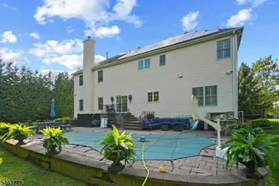 5 Nalesnik Dr, Fairfield, NJ 07004 - Photo 34