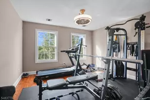 5 Nalesnik Drive, Fairfield, NJ 07004 - Photo 24