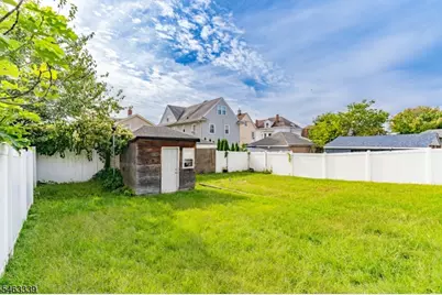 330 N 11th St, Prospect Park, NJ 07508 - Photo 26