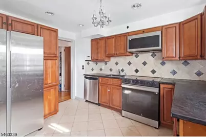 330 N 11th St, Prospect Park, NJ 07508 - Photo 10