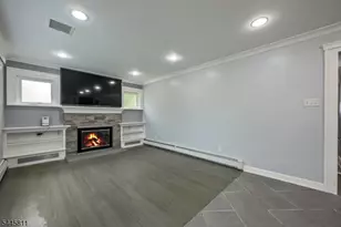 122 Garside Ave, Wayne, NJ 07470 - Photo 6