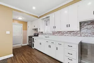 47 Durant Ave, Clifton, NJ 07011 - Photo 10