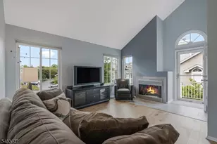 90 Birchwood Rd, Bedminster Township, NJ 07921 - Photo 4