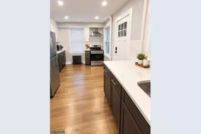 596 McChesney St, Orange, NJ 07050 - Photo 10