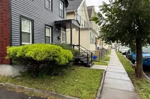 596 McChesney St, Orange, NJ 07050 - Photo 1