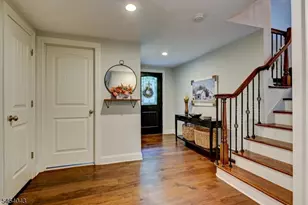 44 Northview Dr, Morris Plains, NJ 07950 - Photo 6