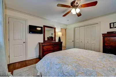 44 Northview Dr, Morris Plains, NJ 07950 - Photo 22