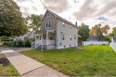 704 W Lake Ave, Rahway, NJ 07065 - Photo 2