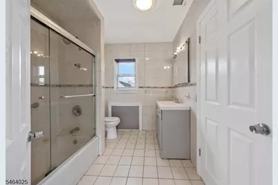 704 W Lake Ave, Rahway, NJ 07065 - Photo 14