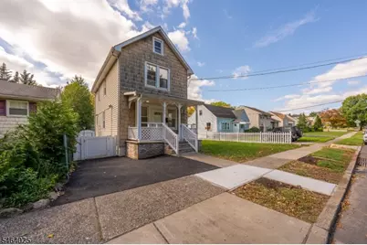 704 W Lake Ave, Rahway, NJ 07065 - Photo 1