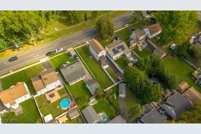 704 W Lake Ave, Rahway, NJ 07065 - Photo 28
