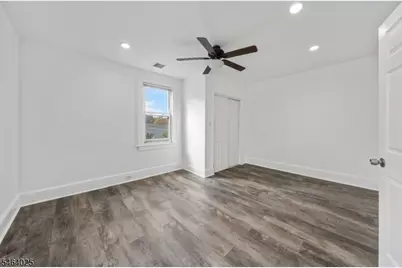 704 W Lake Ave, Rahway, NJ 07065 - Photo 12