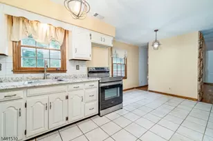 199 Casterline Rd, Denville, NJ 07834 - Photo 12