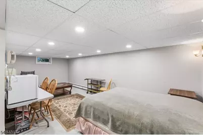 38 Old Coach Rd, Vernon, NJ 07462 - Photo 18