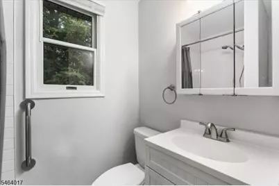 38 Old Coach Rd, Vernon, NJ 07462 - Photo 14
