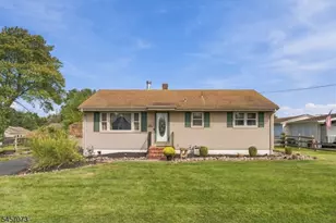 514 Harrison Ave, Manville, NJ 08835 - Photo 2