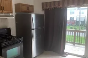 21 Holland St, Newark, NJ 07103 - Photo 4