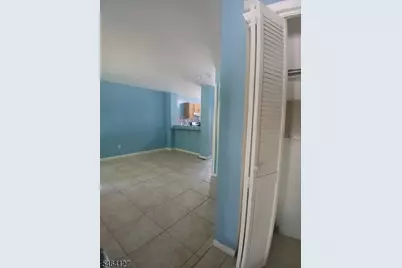21 Holland St, Newark, NJ 07103 - Photo 14
