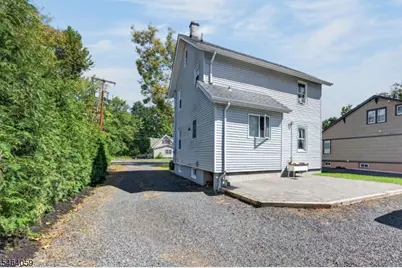 921 N Washington Ave, Green Brook Township, NJ 08812 - Photo 22