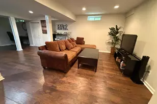 652 W 8th St, Plainfield, NJ 07060 - Photo 10
