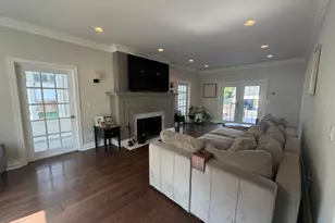 652 W 8th St, Plainfield, NJ 07060 - Photo 4