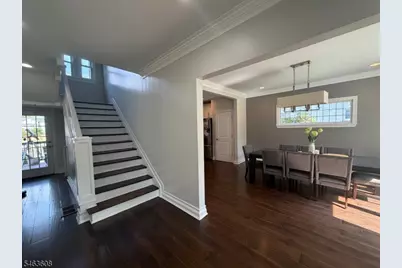 652 W 8th St, Plainfield, NJ 07060 - Photo 2