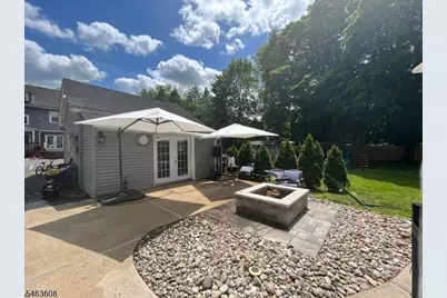 652 W 8th St, Plainfield, NJ 07060 - Photo 4