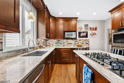 17 Floyd Rd, Verona, NJ 07044 - Photo 20