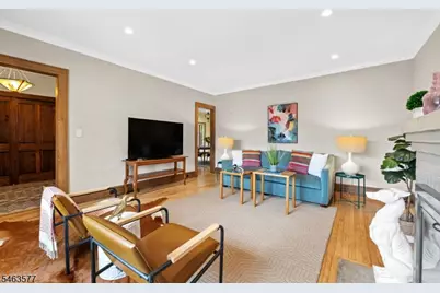 17 Floyd Rd, Verona, NJ 07044 - Photo 8