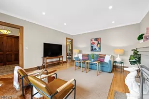 17 Floyd Rd, Verona, NJ 07044 - Photo 8