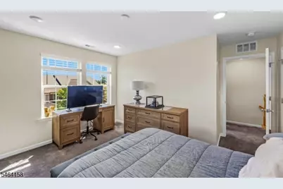 82 Albert Ct, Randolph Township, NJ 07869 - Photo 12