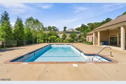 82 Albert Ct, Randolph Township, NJ 07869 - Photo 16