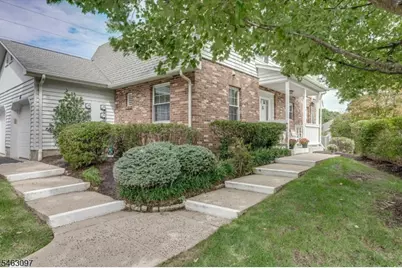 16 Lexington Ct, Chatham Township, NJ 07928 - Photo 2
