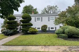 10 Montrose Rd, Franklin Township, NJ 08873 - Photo 1