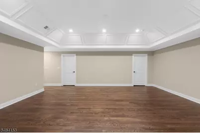 240 Atlantic Dr, Parsippany, NJ 07054 - Photo 20