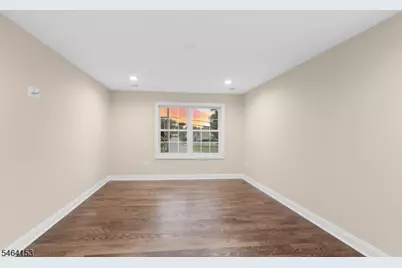 240 Atlantic Dr, Parsippany, NJ 07054 - Photo 26