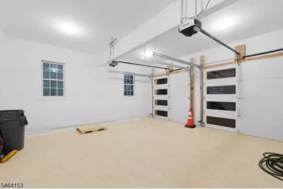 240 Atlantic Dr, Parsippany, NJ 07054 - Photo 34