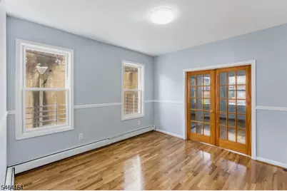 590 Hawthorne Ave, Irvington, NJ 07112 - Photo 4