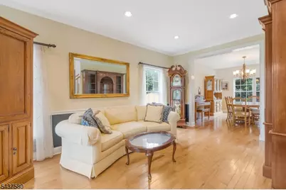 6 Varnon Ct, Hillsborough Township, NJ 08844 - Photo 4