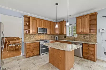 6 Varnon Ct, Hillsborough Township, NJ 08844 - Photo 10