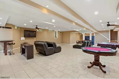 1 Dimmig Ct, Upper Saddle River, NJ 07458 - Photo 14